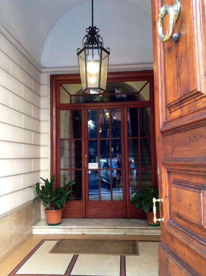 Charming 25 Apartment โรม ภายนอก รูปภาพ