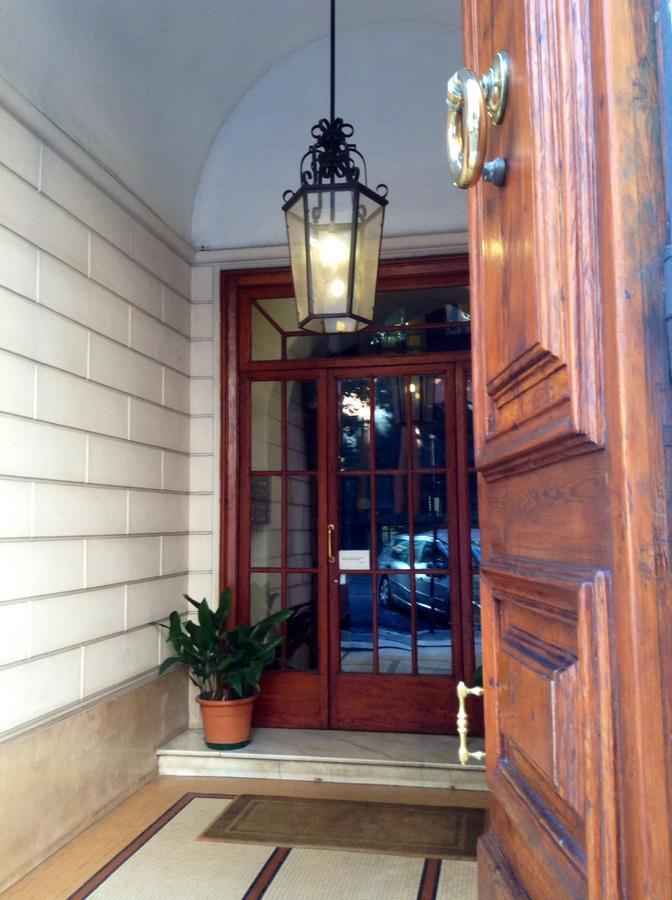 Charming 25 Apartment โรม ภายนอก รูปภาพ